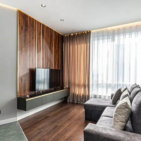 דירה Luxurious Renovation De Style *